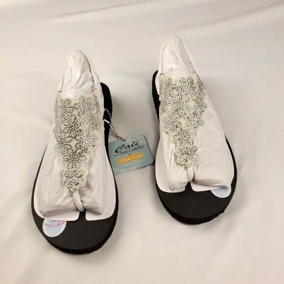 Cali from Sketchers / Yoga Foam Floral Lover Sandals / Sparkly Dressy Sandals - Picture 5 of 8